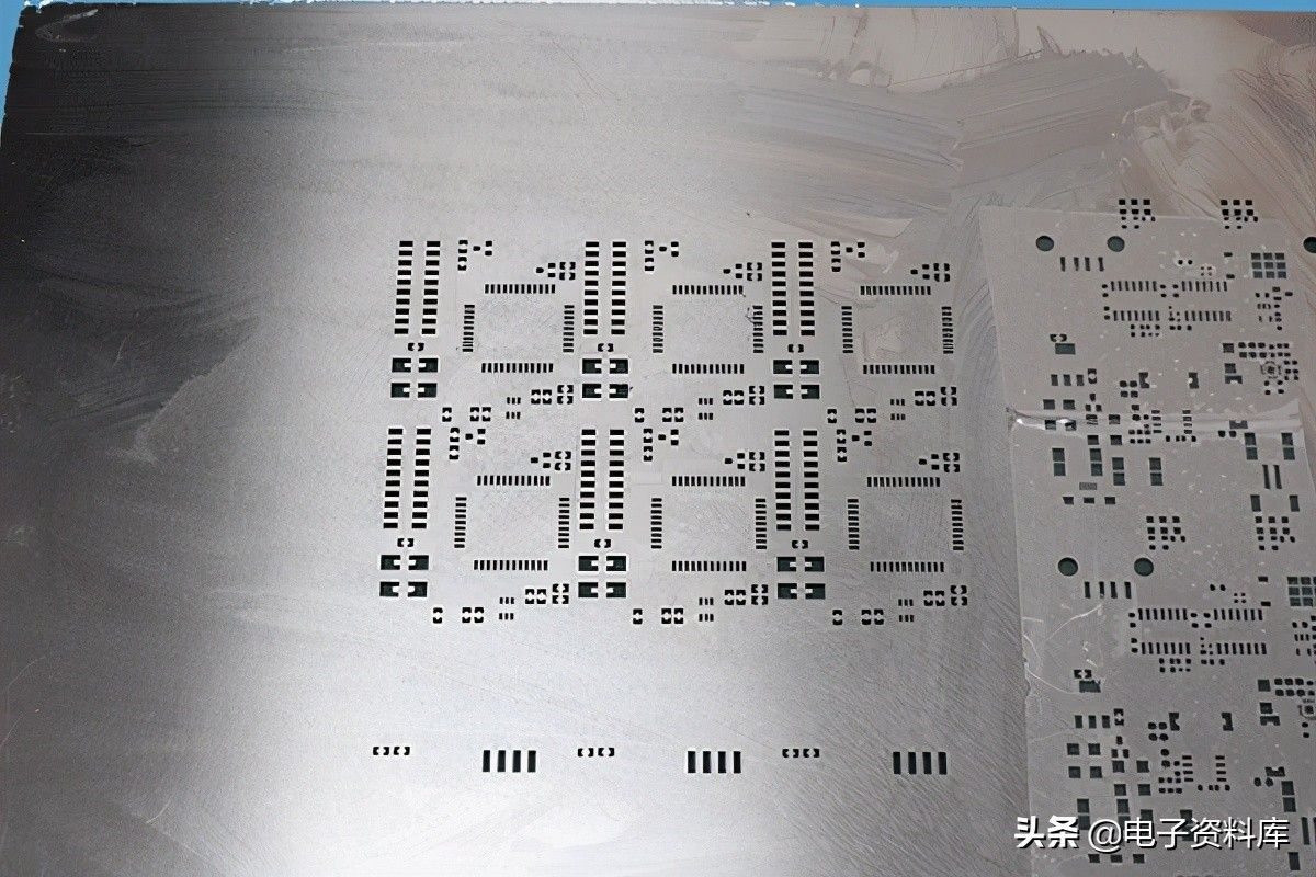 PCB組裝（PCBA）：4個(gè)步驟和所需的相關(guān)機(jī)器